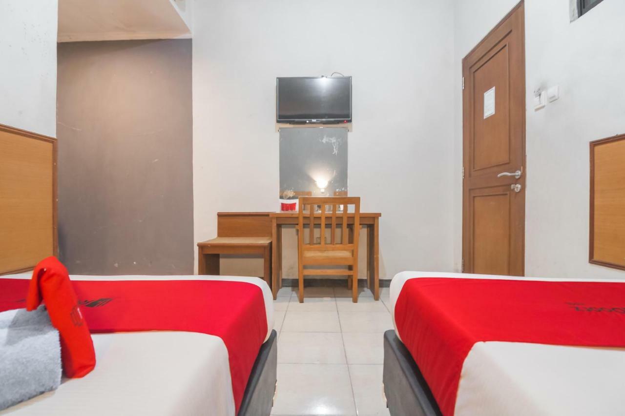 Reddoorz @ Cihampelas Bandung Extérieur photo